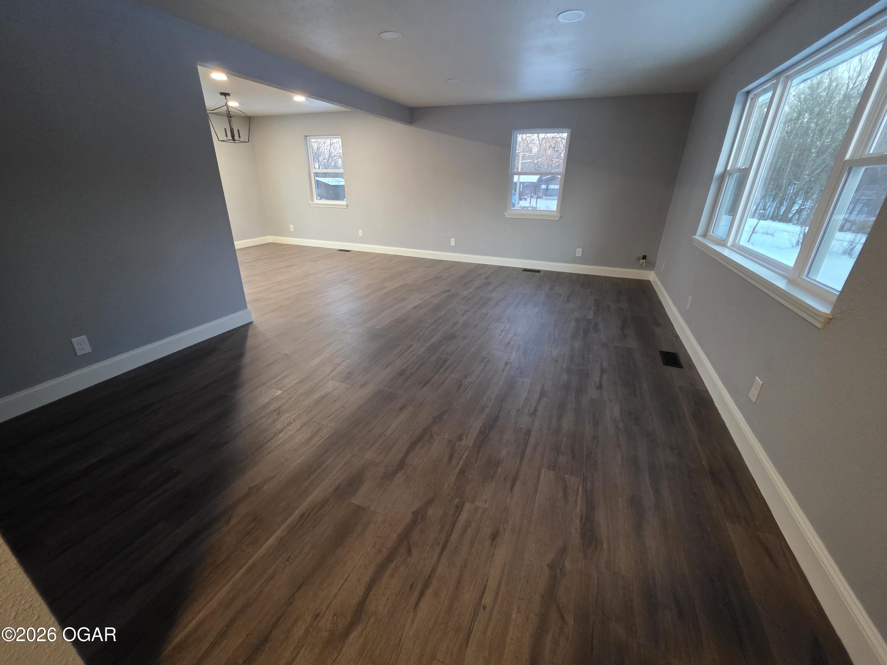 769 S Ozark Trail