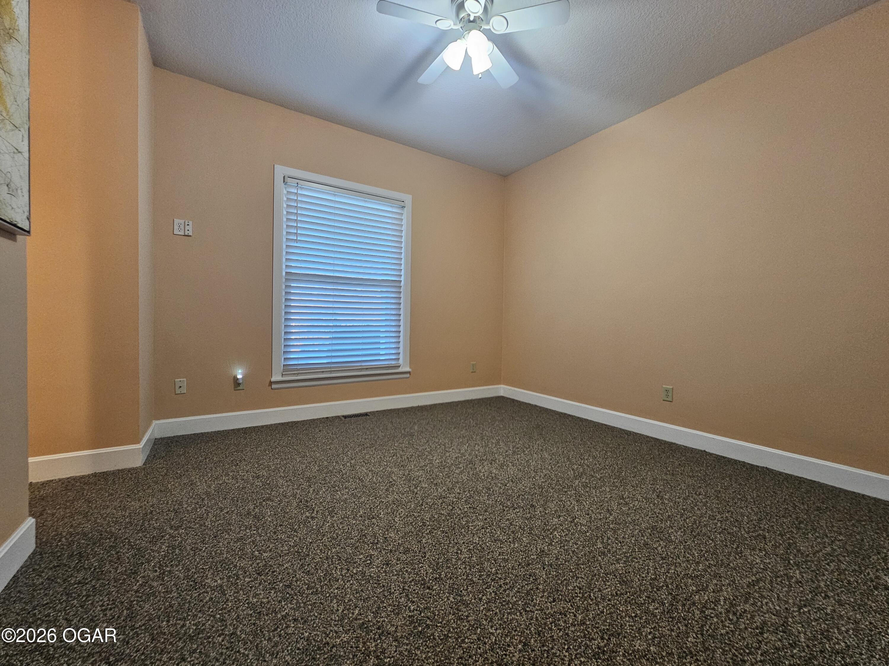 12132 Wildlife Road