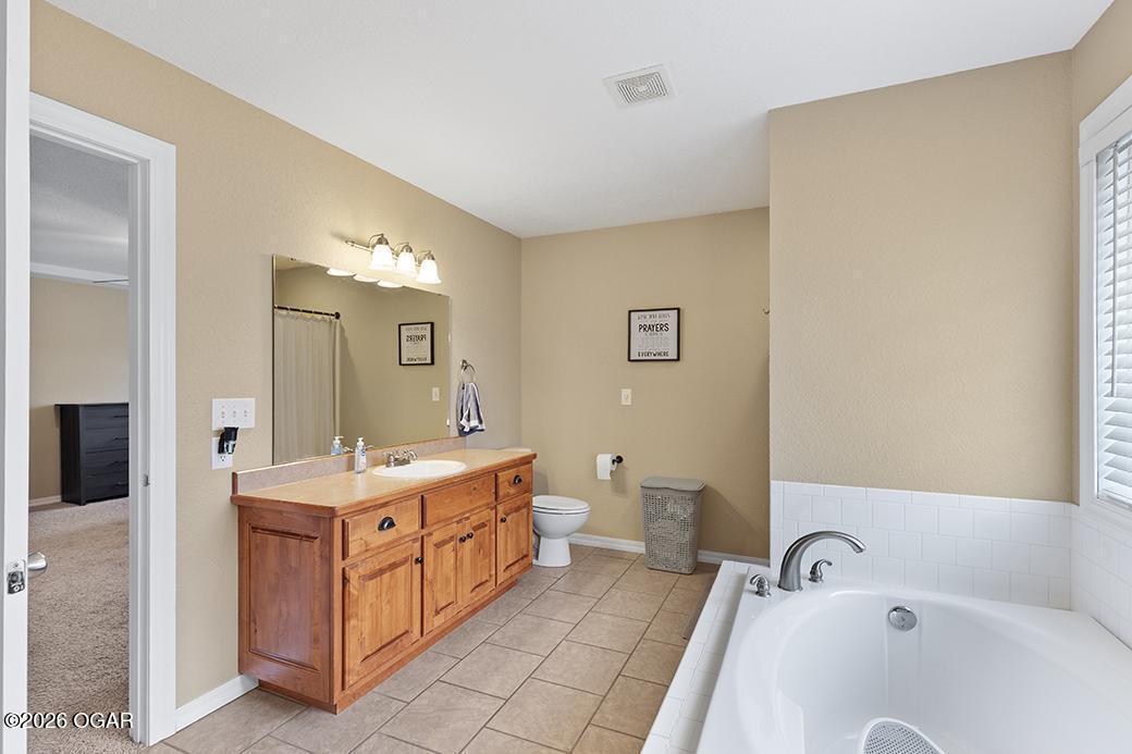 1331 Fox Ridge Lane