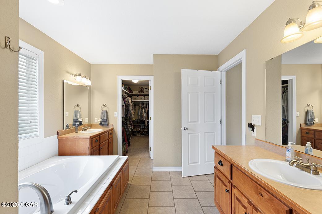 1331 Fox Ridge Lane