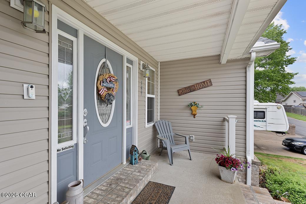 589 Barton Place