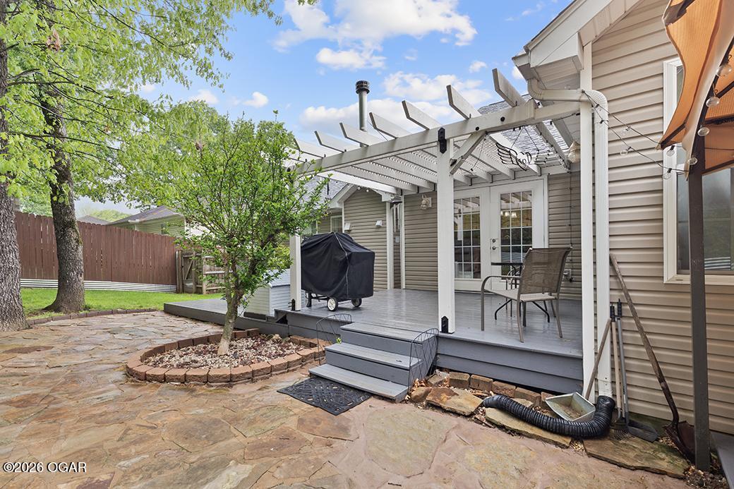 589 Barton Place