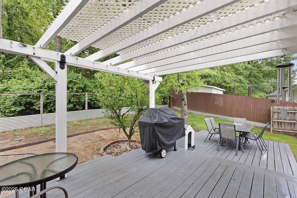 589 Barton Place