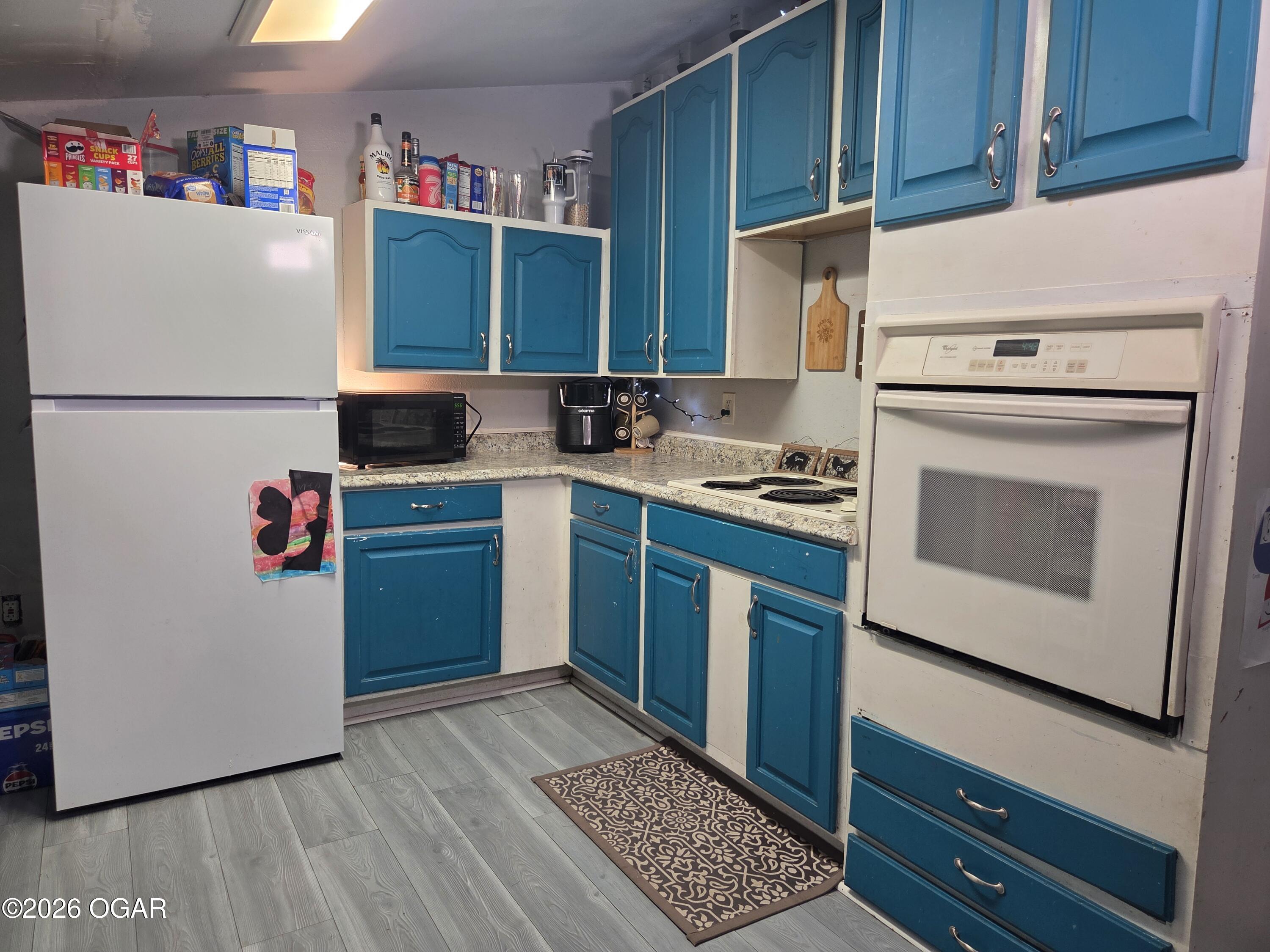 210 E 23rd Street