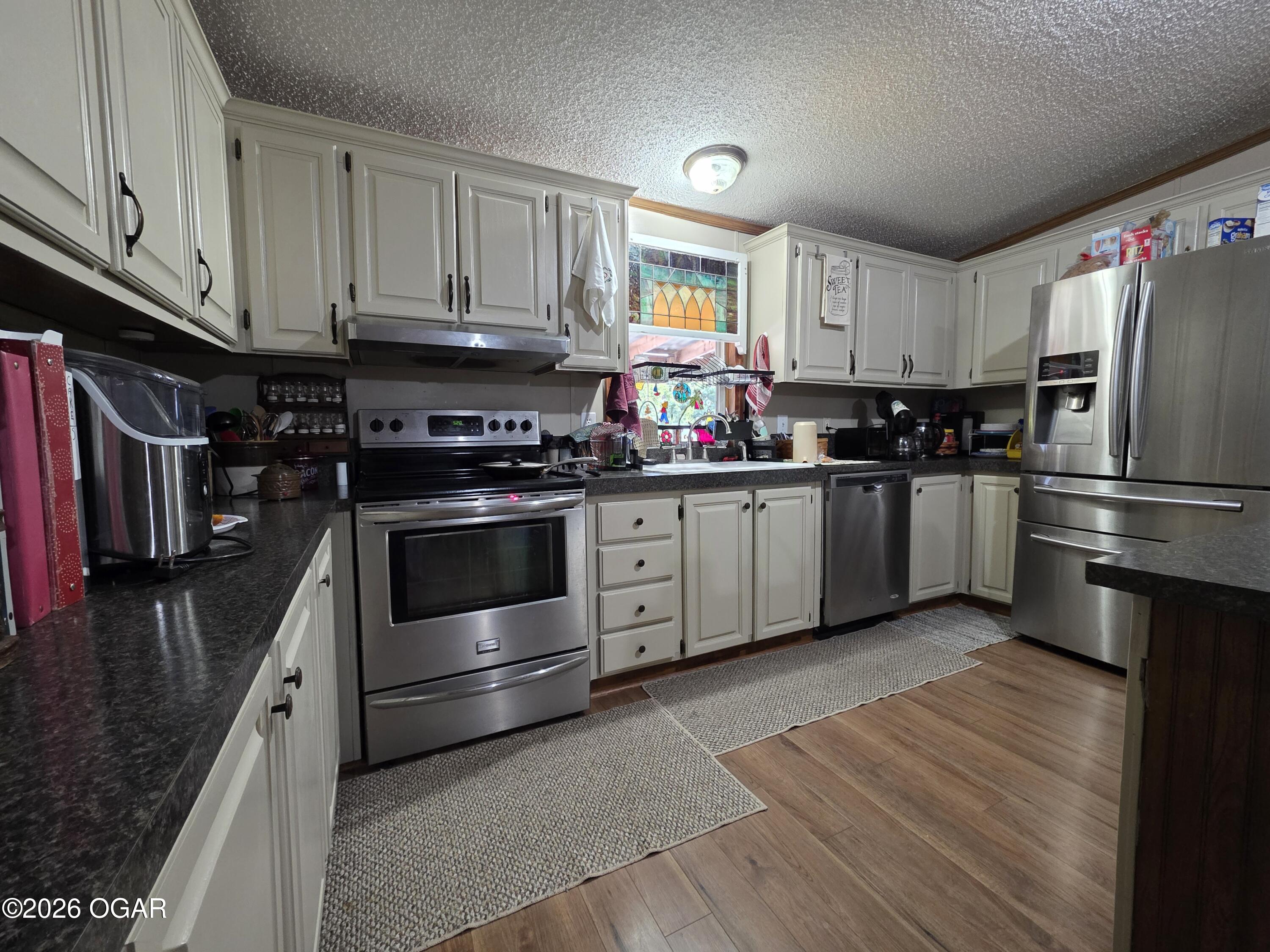 17664 Locust Road