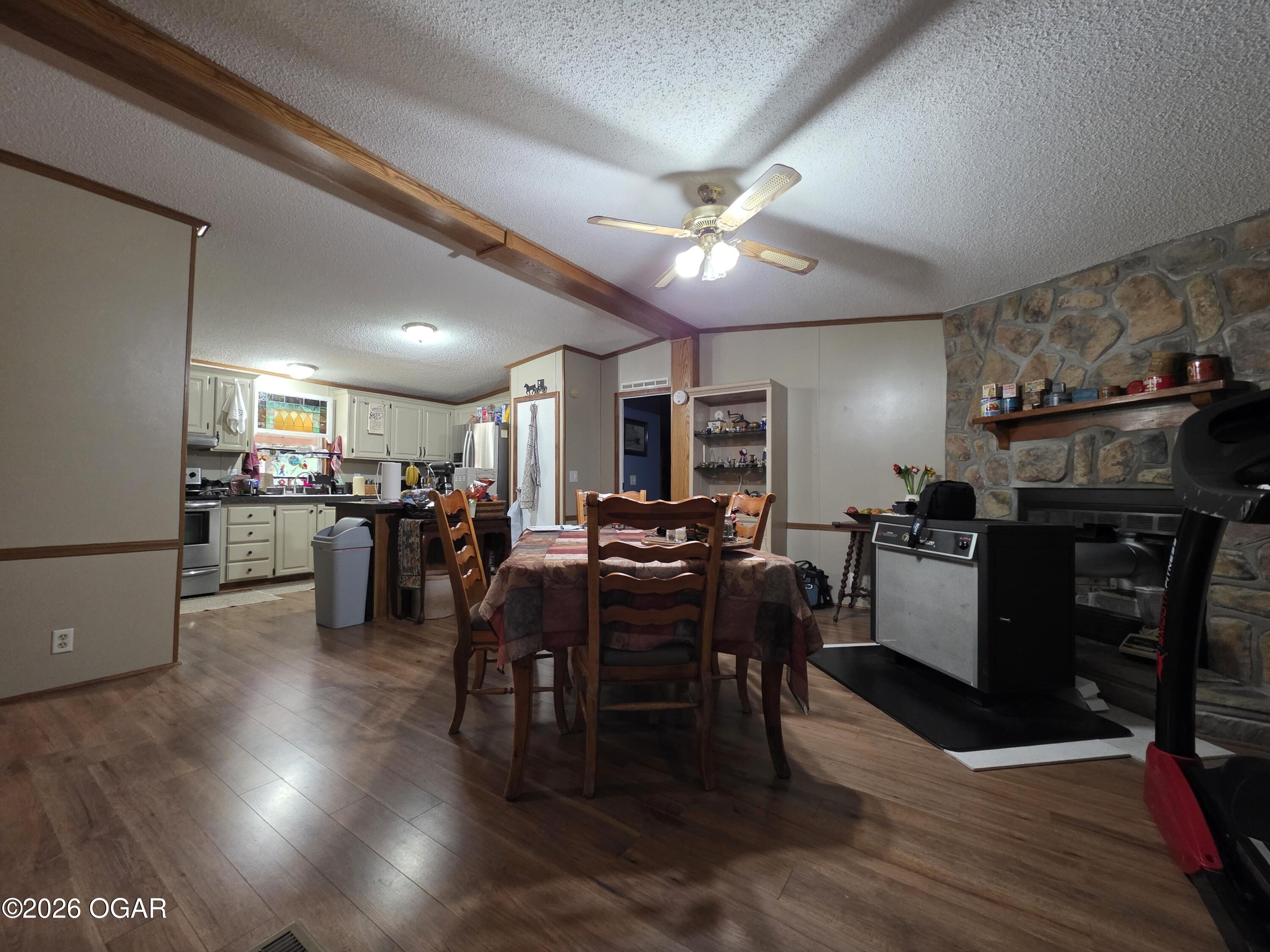 17664 Locust Road