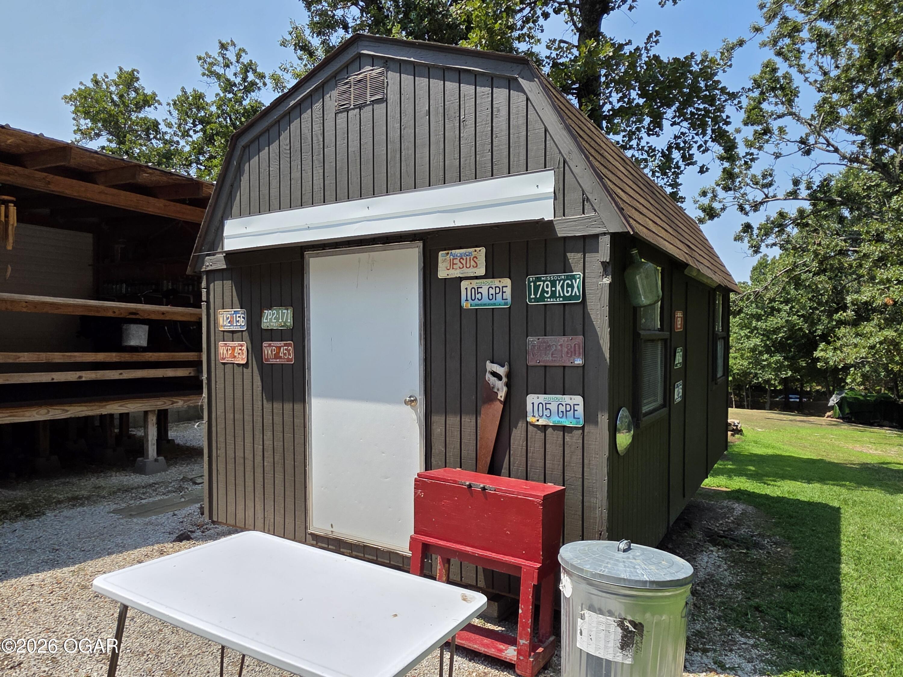 17664 Locust Road
