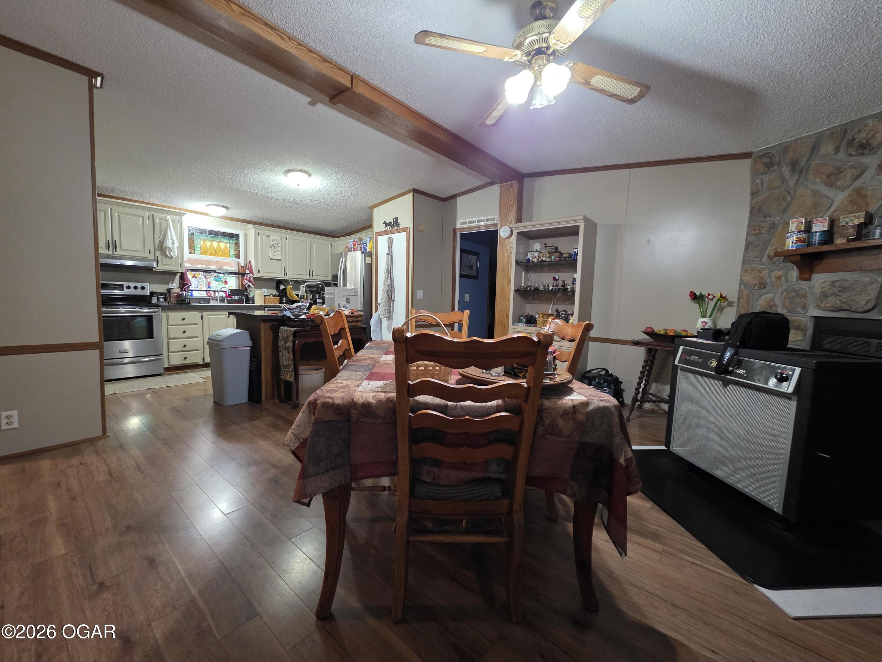 17664 Locust Road