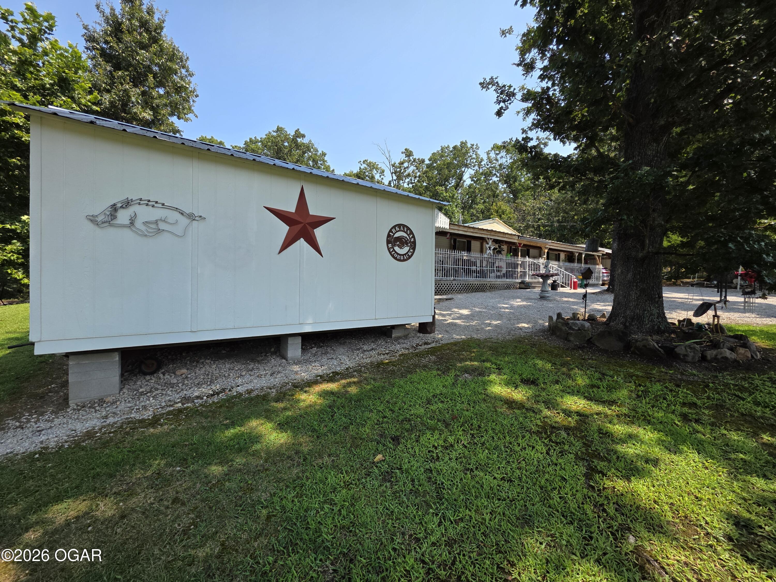 17664 Locust Road