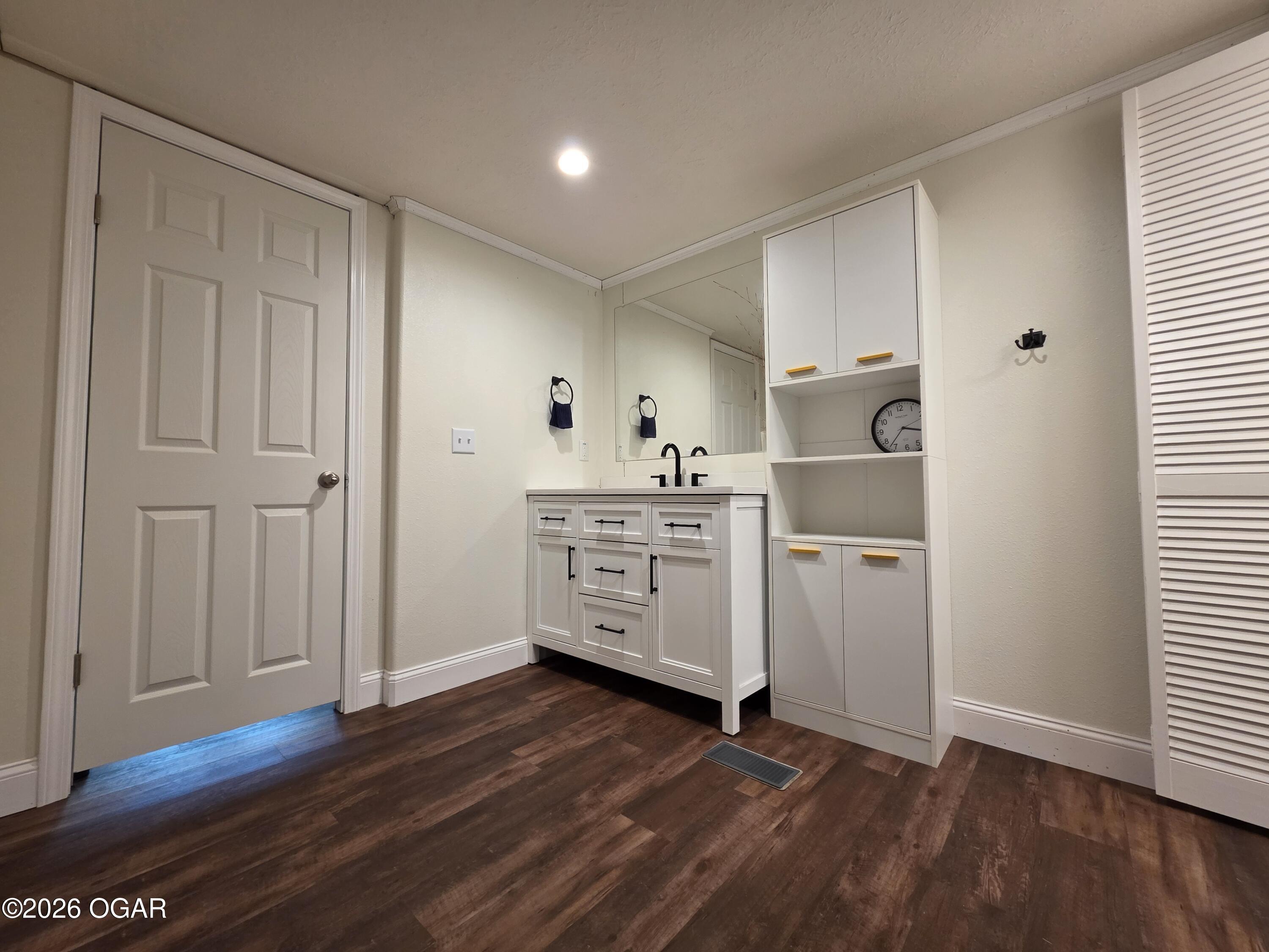 17905 Raven Road