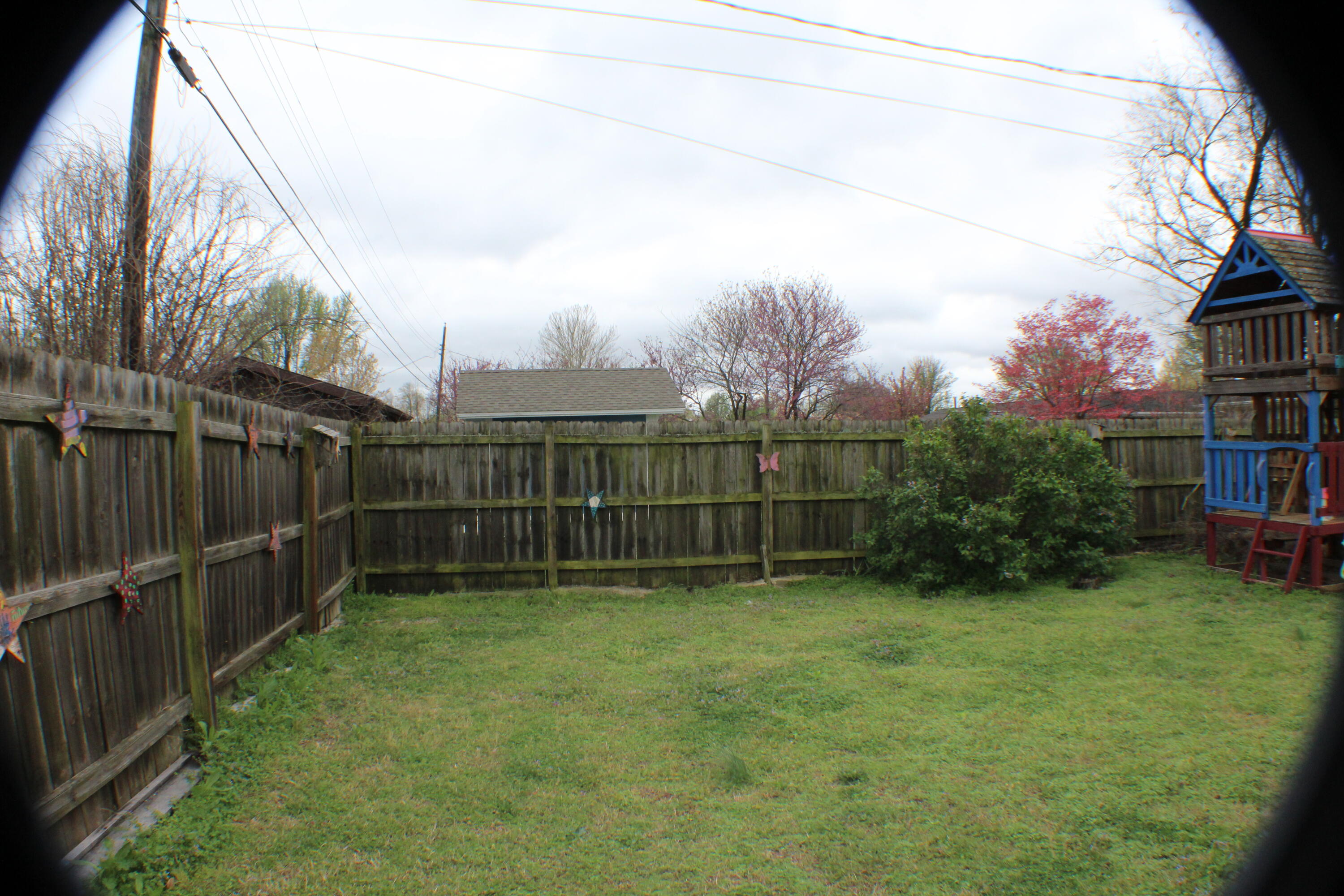 2621 S Illinois Avenue