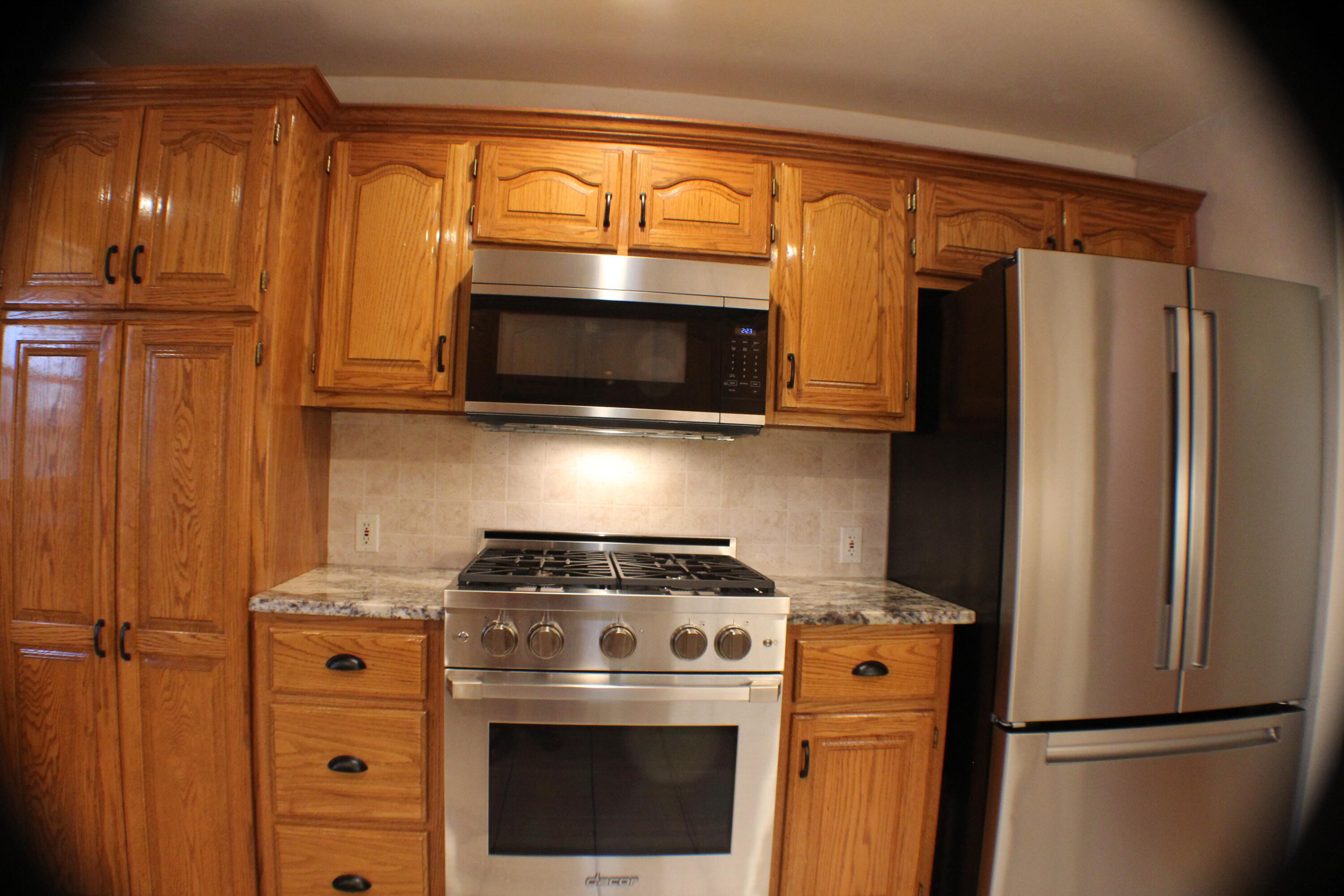 2621 S Illinois Avenue