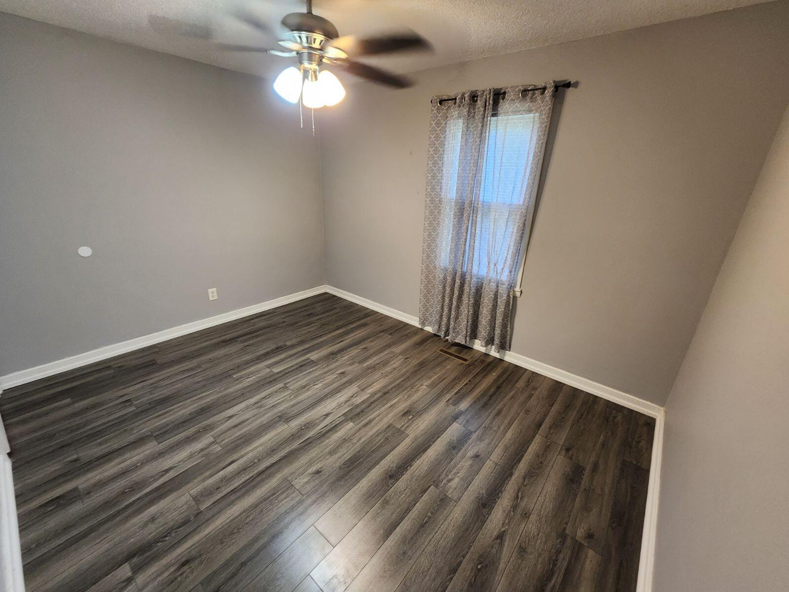 3211 W Lombard Street