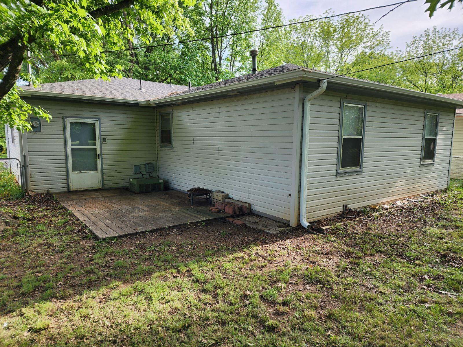 3211 W Lombard Street