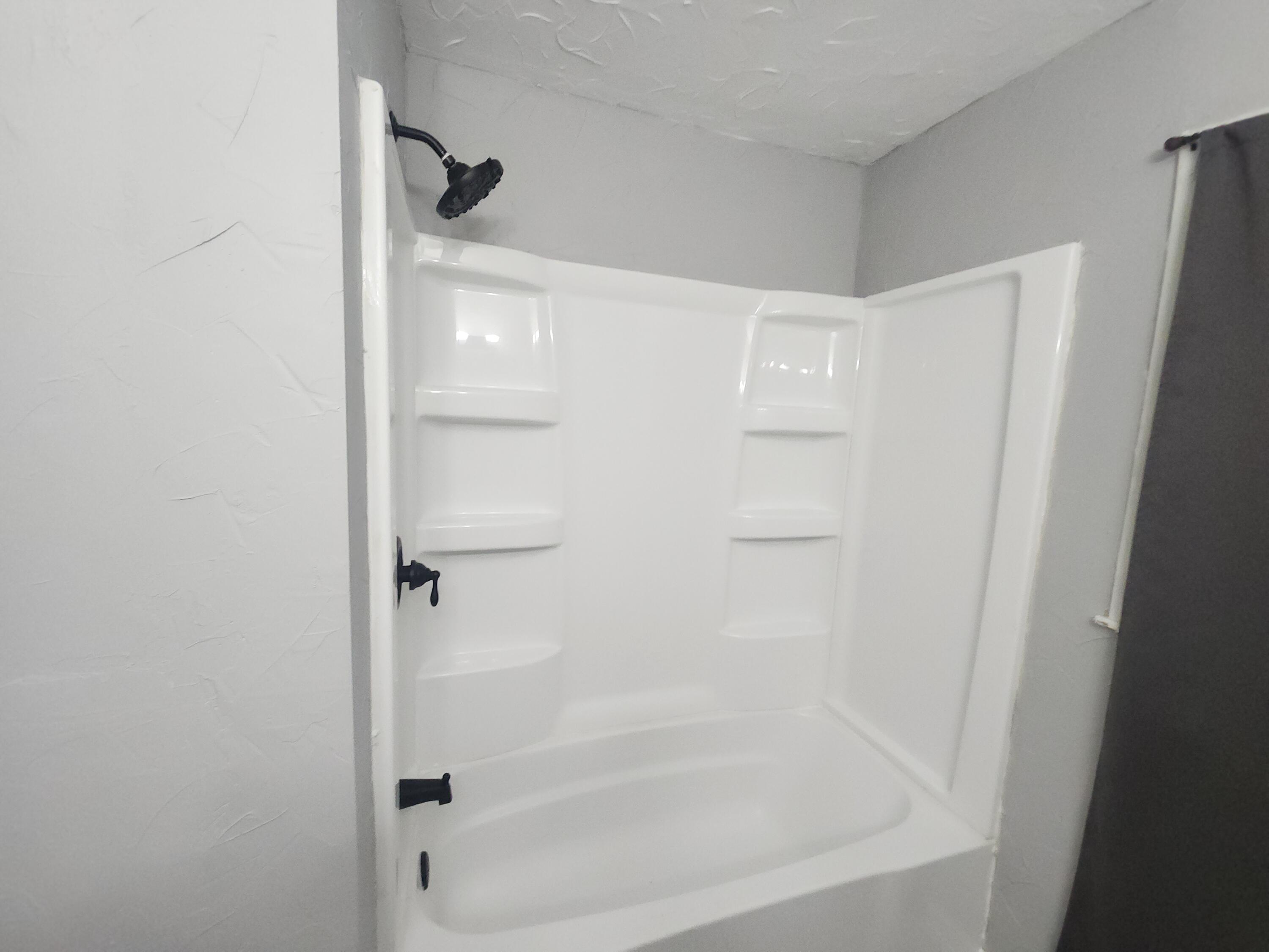 3211 W Lombard Street