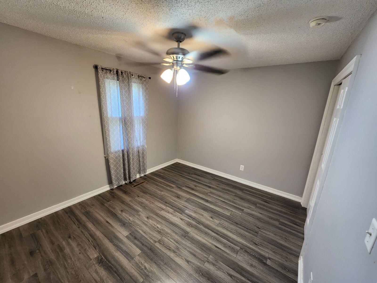 3211 W Lombard Street