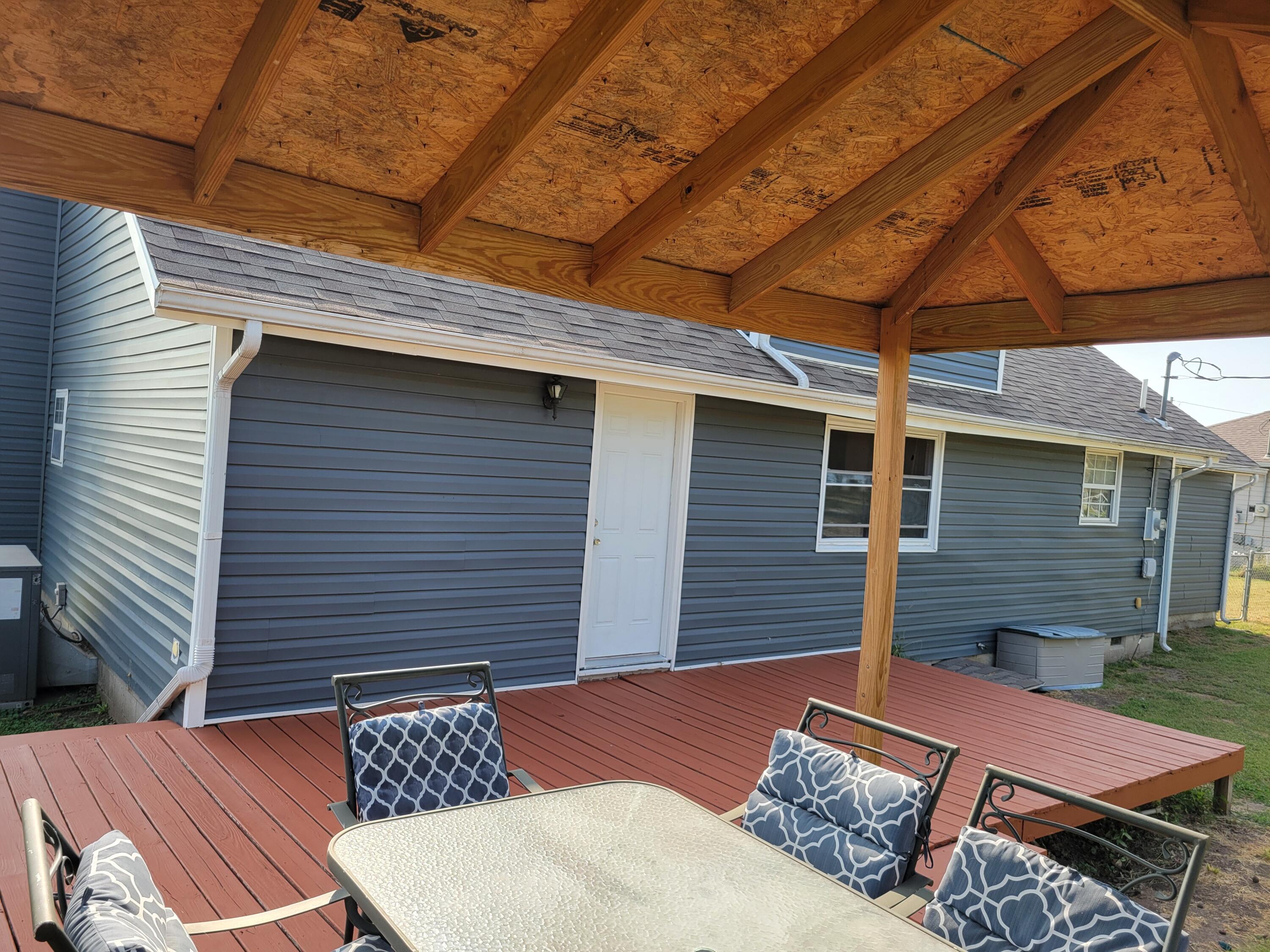 838 N Madison Street