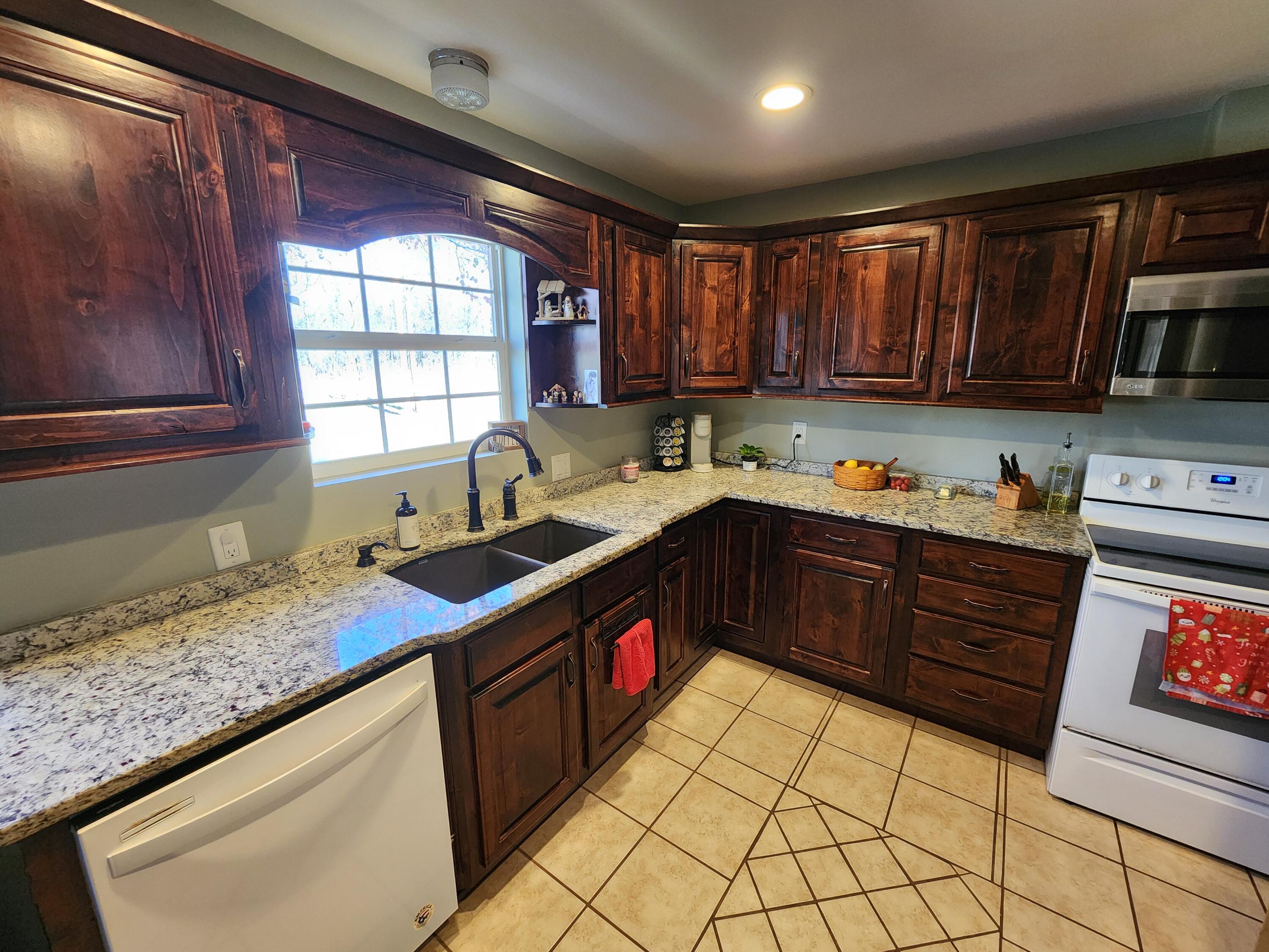 1104 Stratford Place