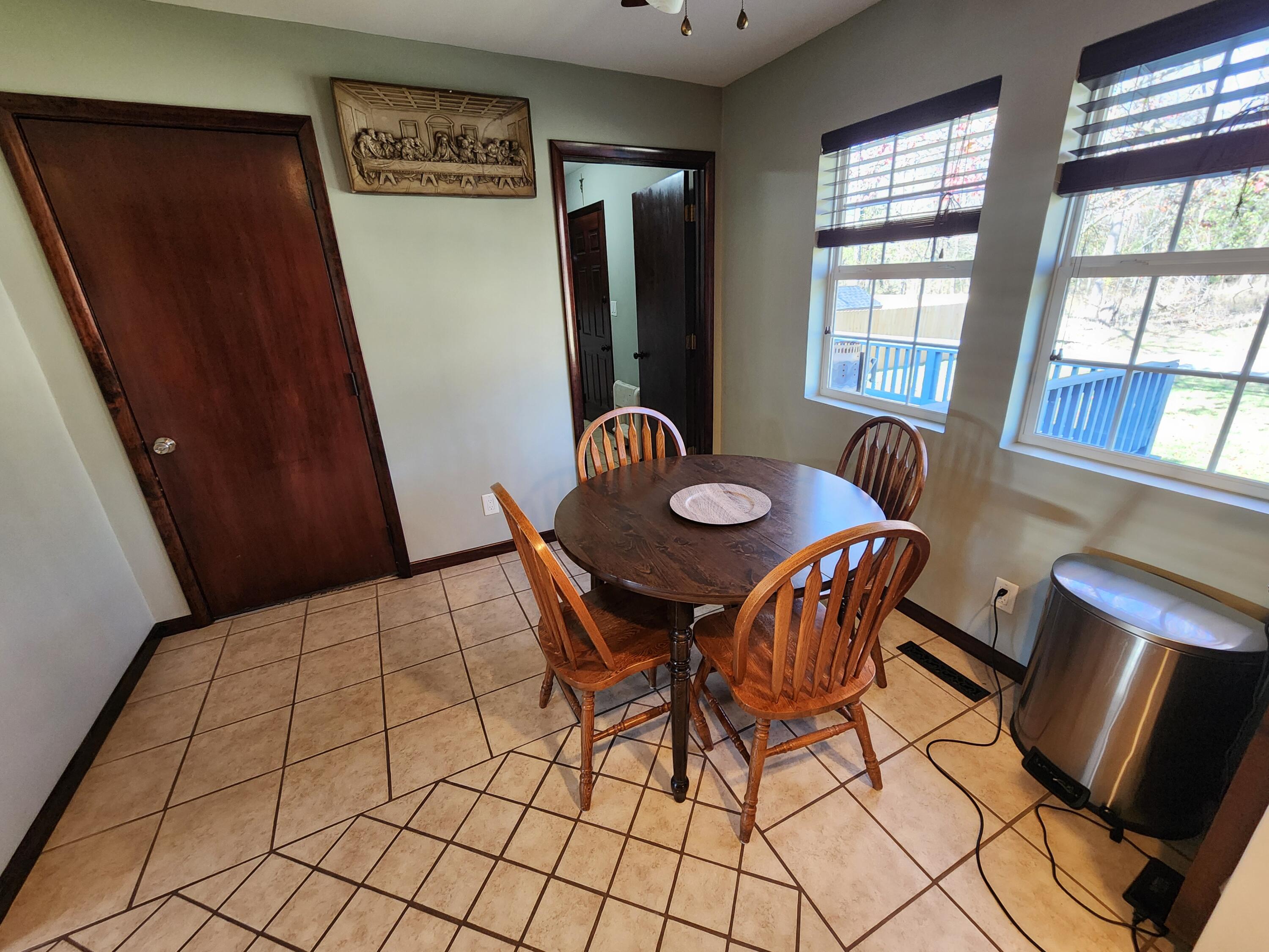 1104 Stratford Place