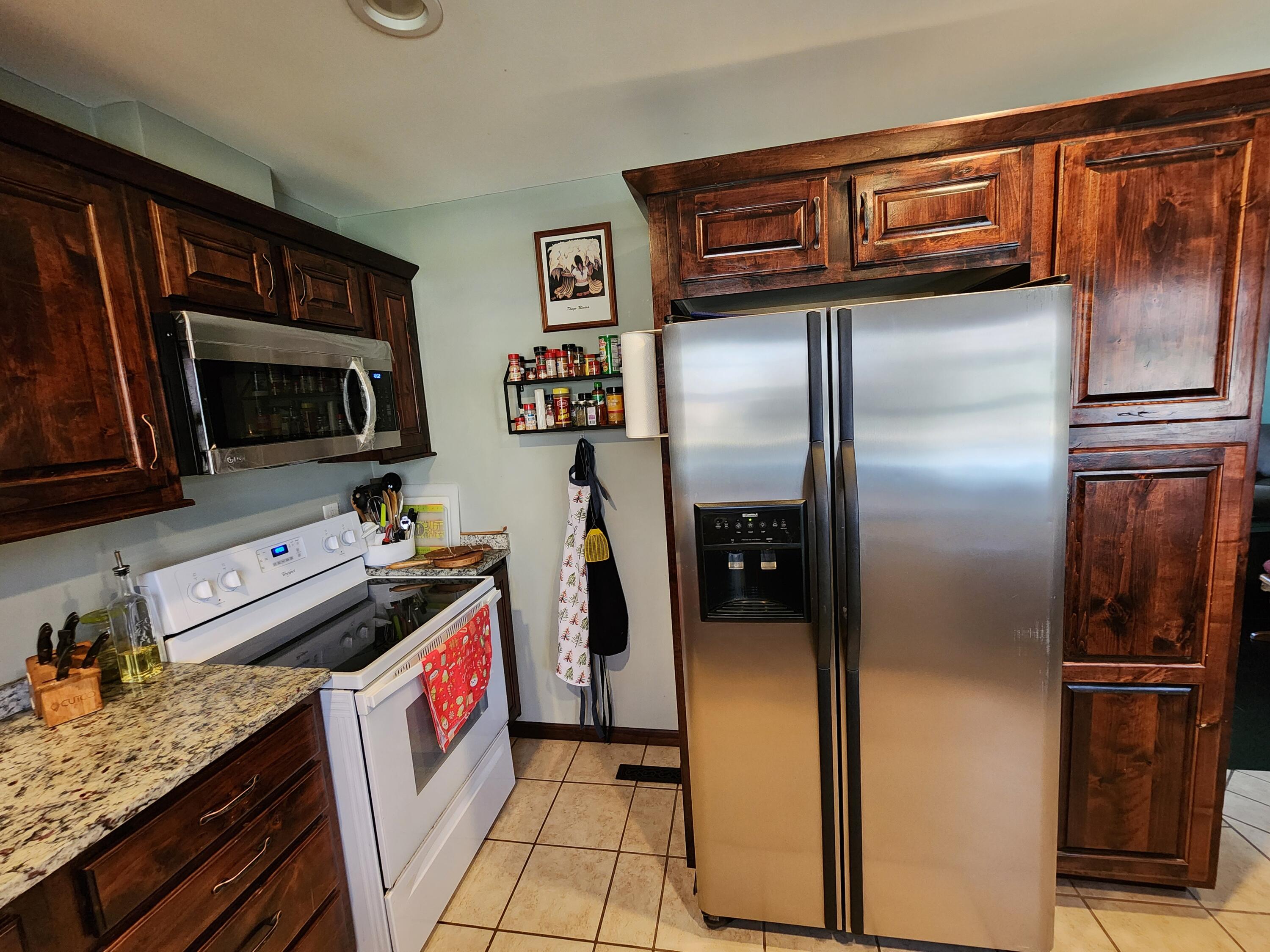 1104 Stratford Place