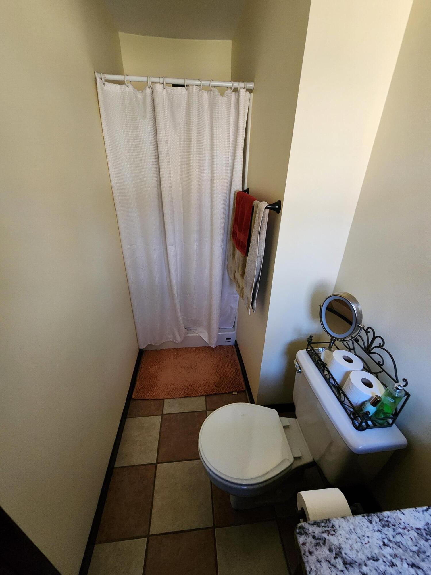 1104 Stratford Place