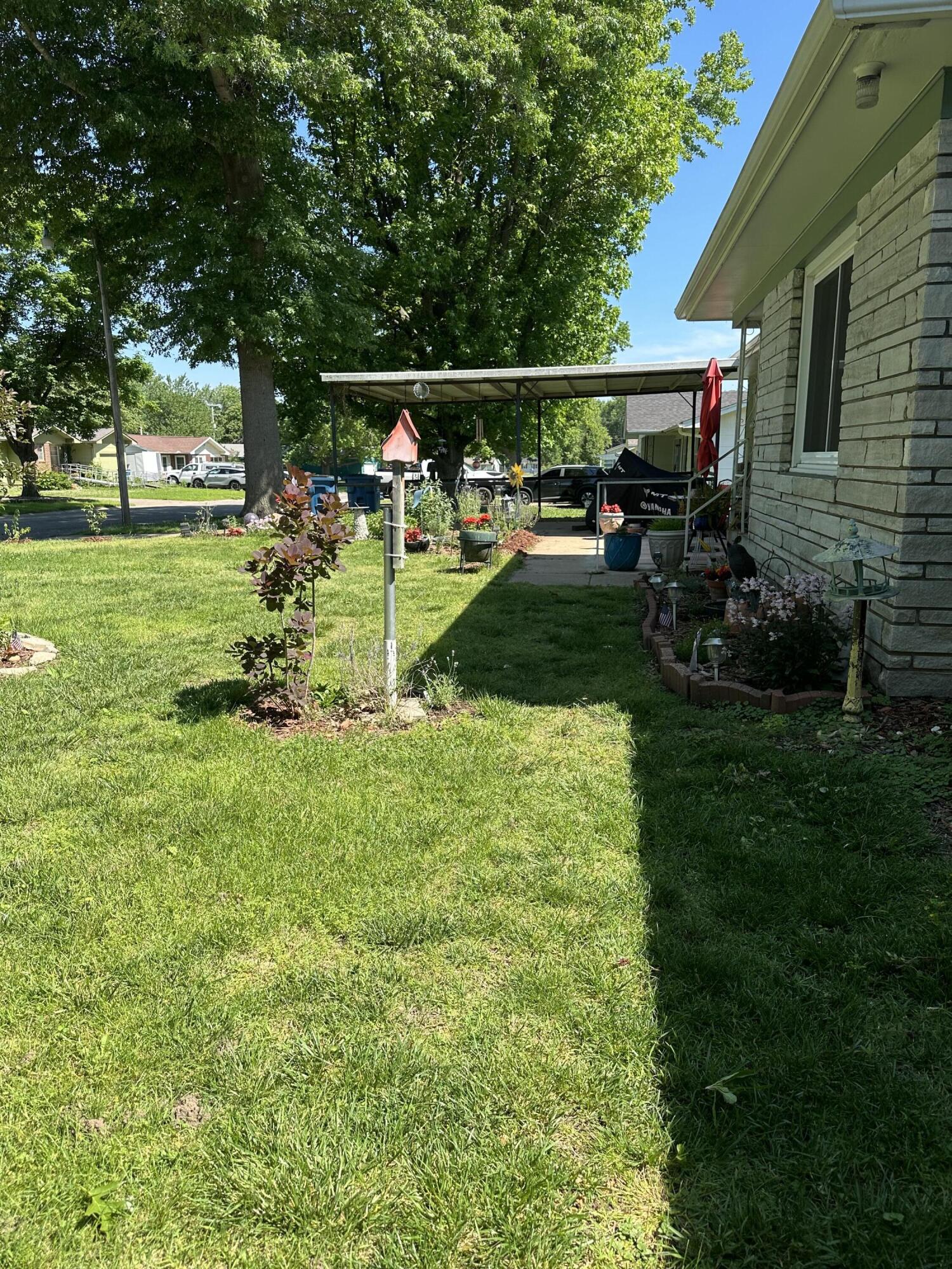 819 Southeast Boulevard