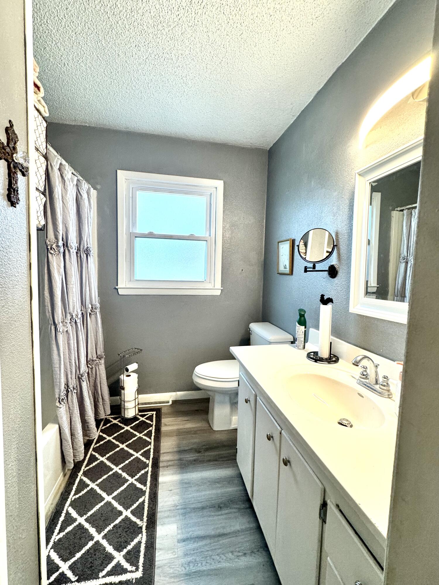 819 Southeast Boulevard