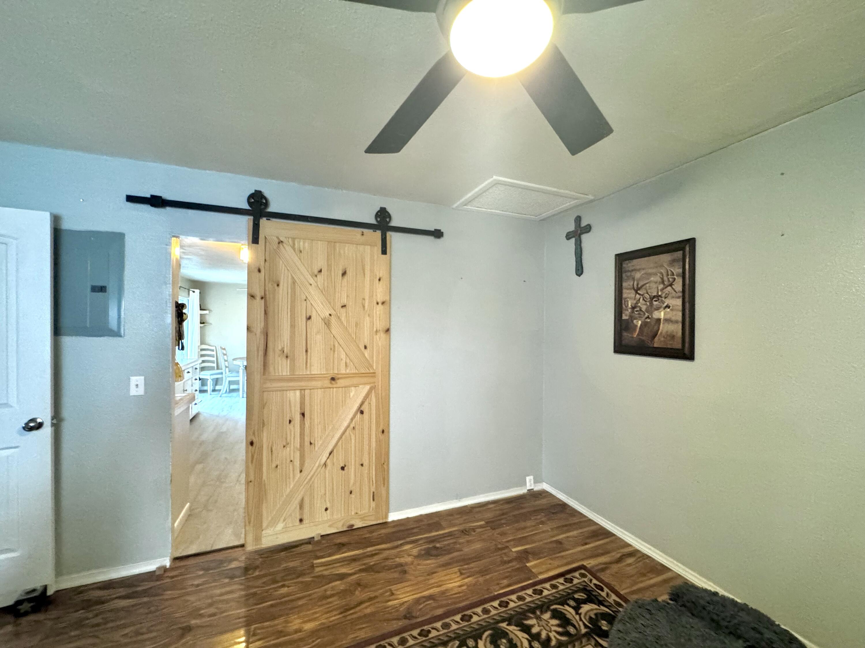 819 Southeast Boulevard