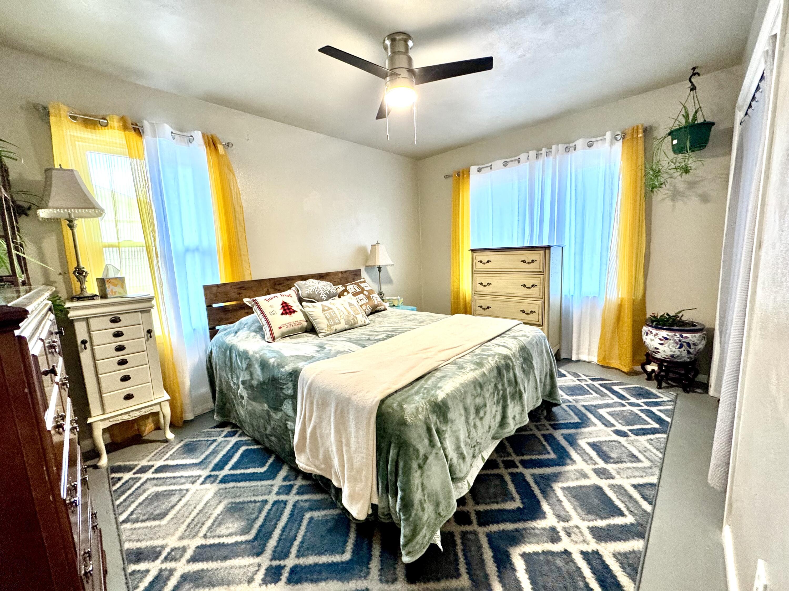 819 Southeast Boulevard