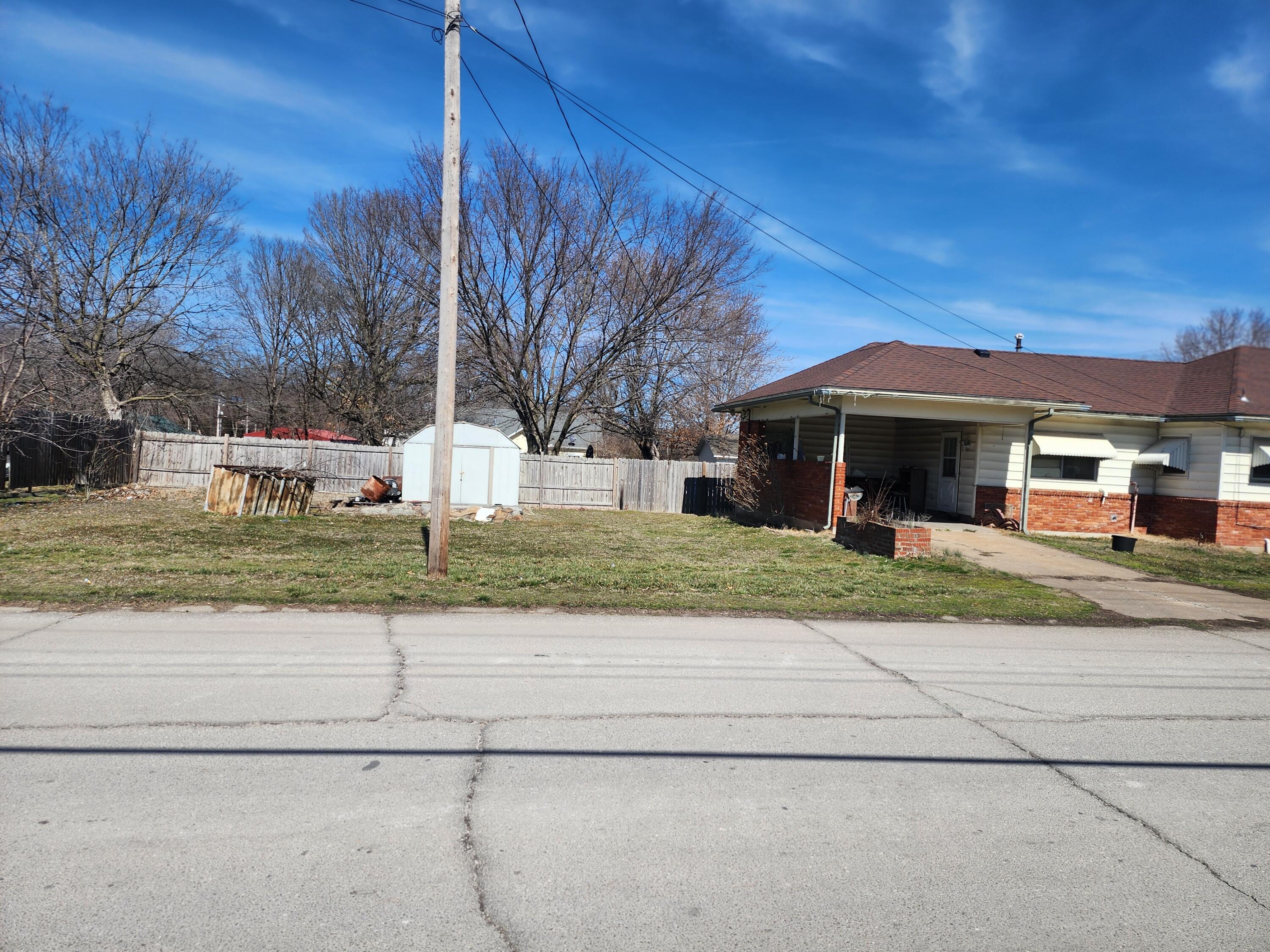 300 N Lincoln Street