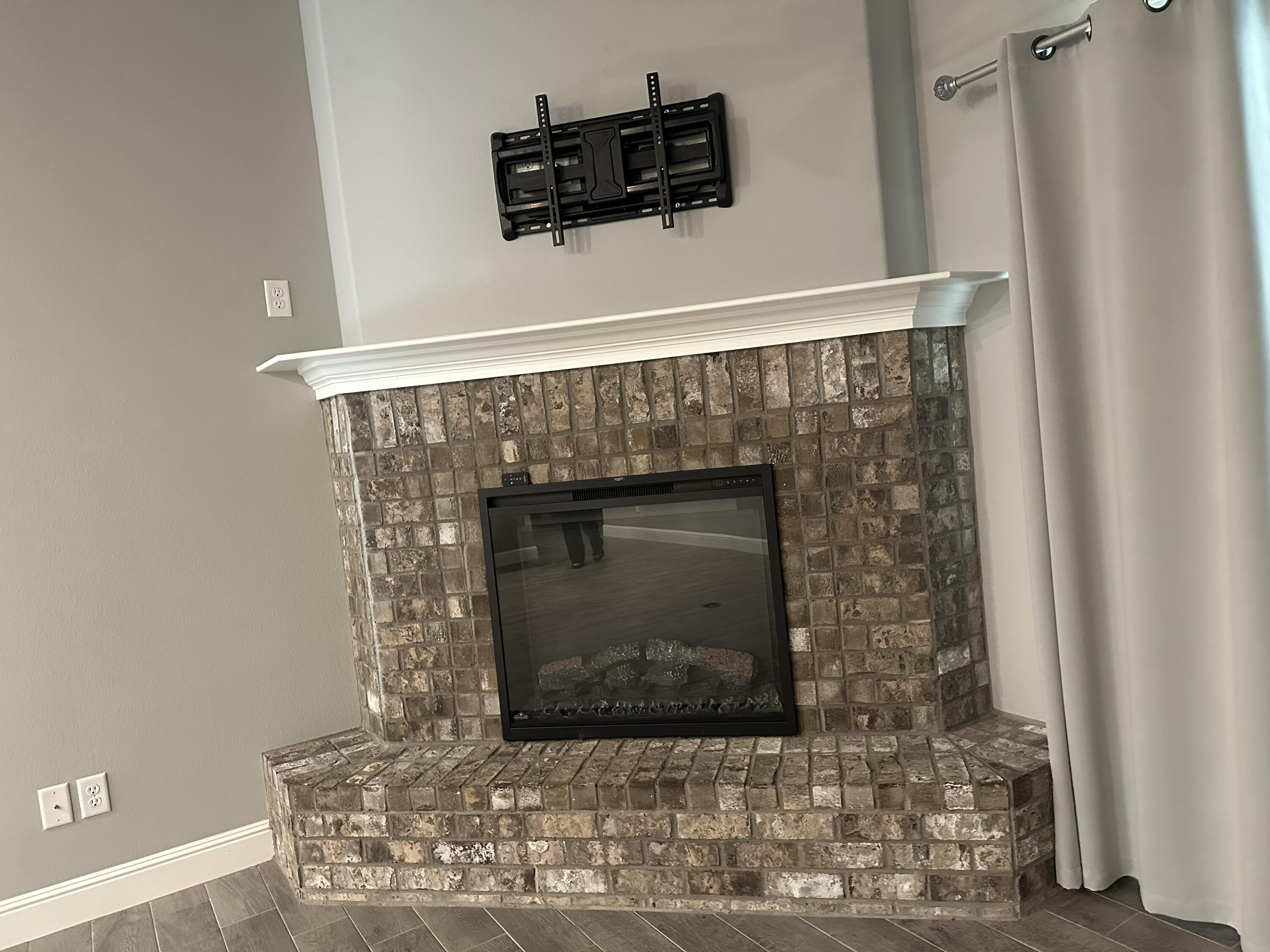 2122 Timbercrest Drive