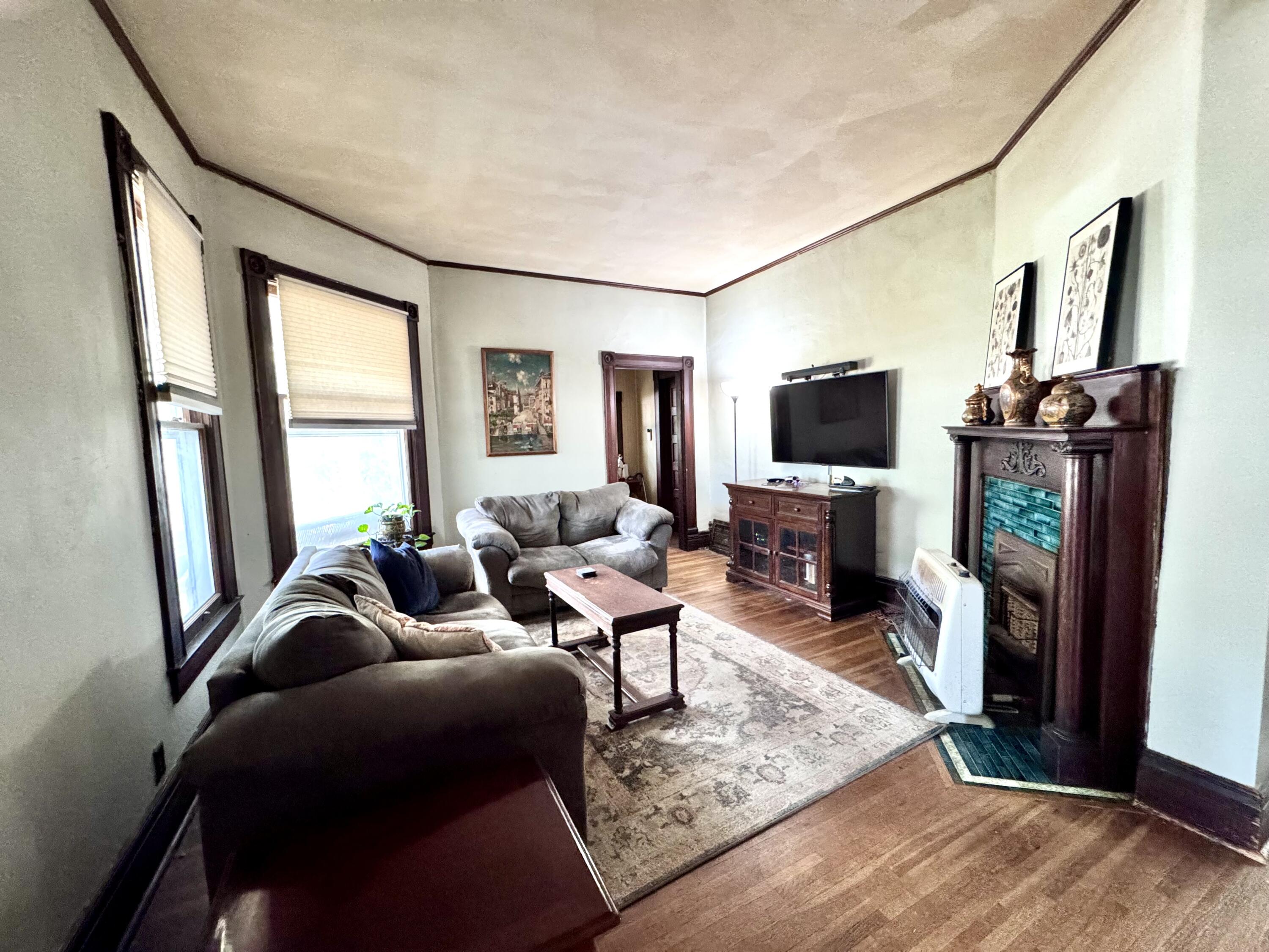 301 S Hamilton Street