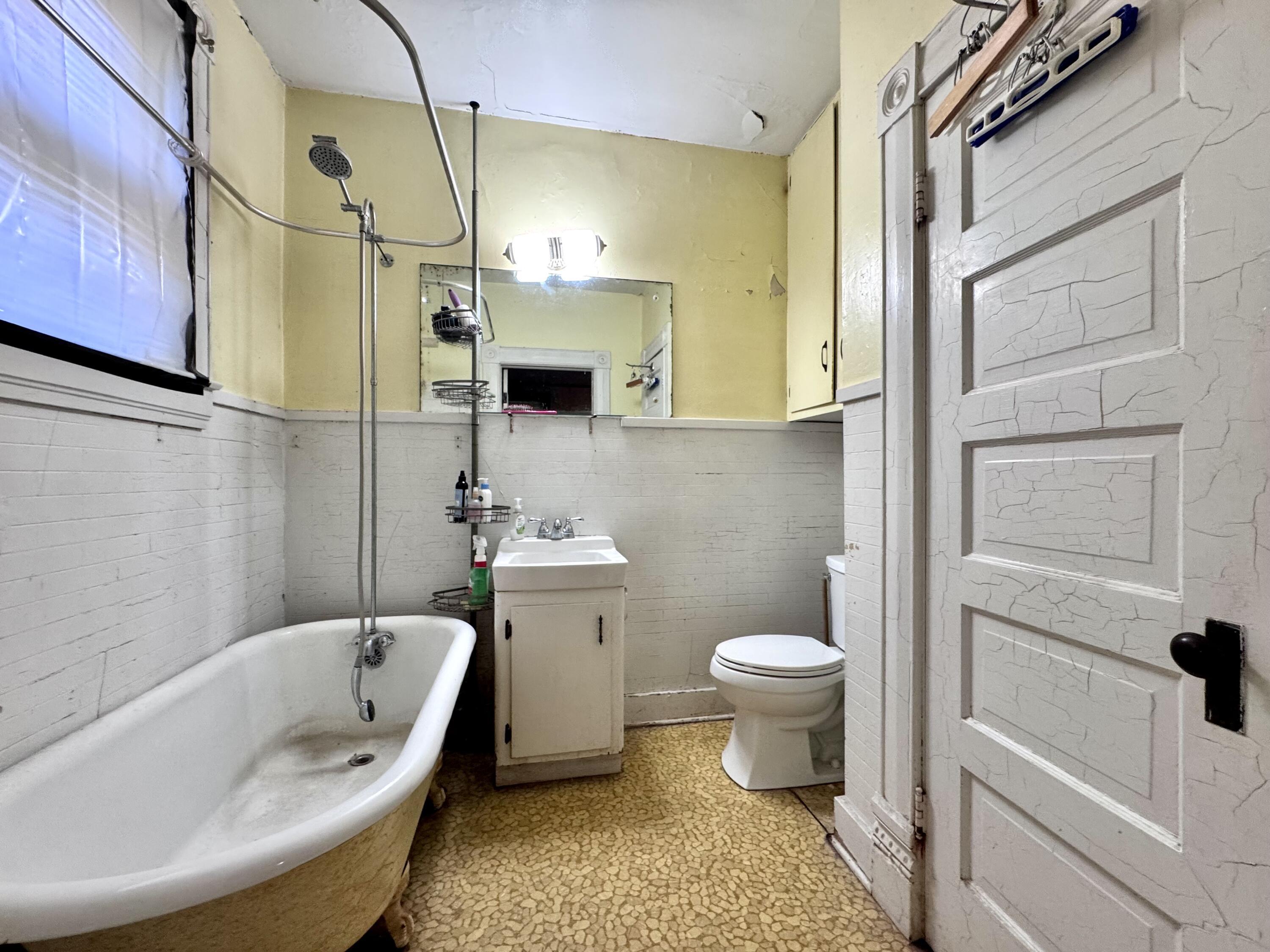 301 S Hamilton Street