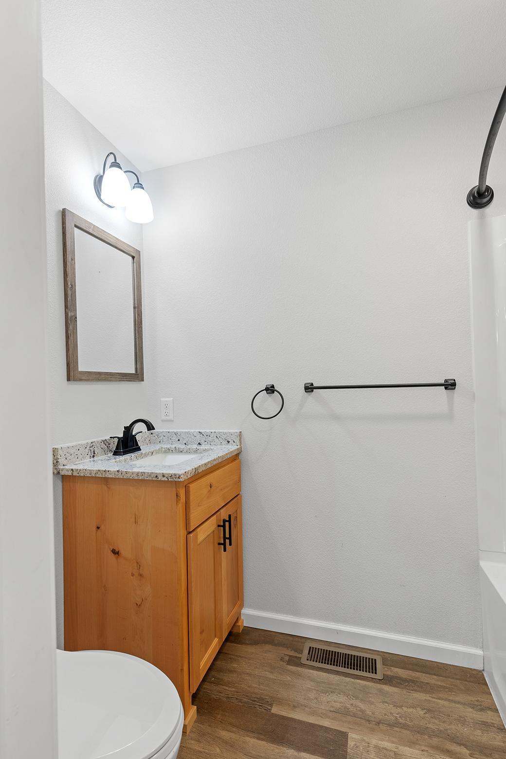 233 E Mckinley Street