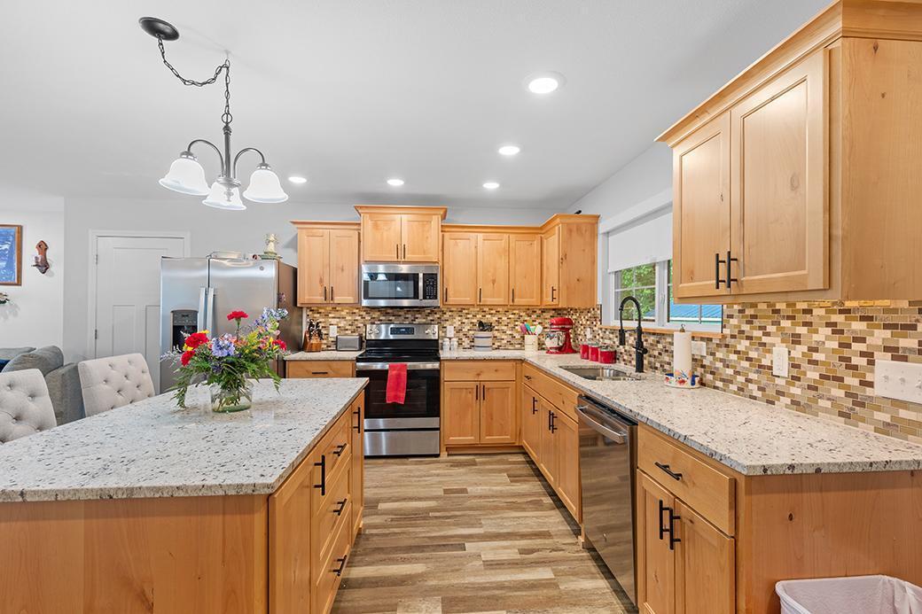 233 E Mckinley Street