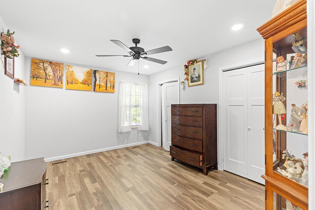 233 E Mckinley Street