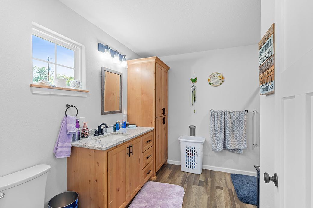 233 E Mckinley Street