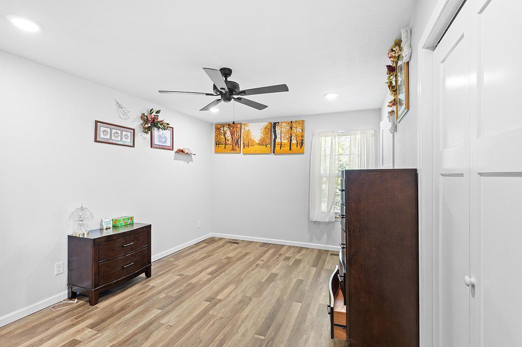 233 E Mckinley Street