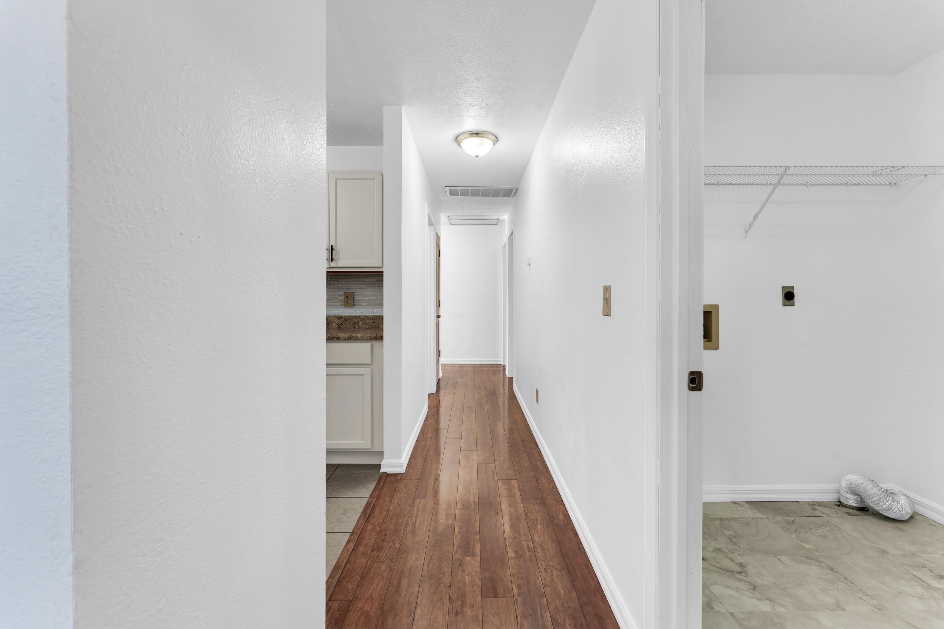 2749 N Washington Avenue