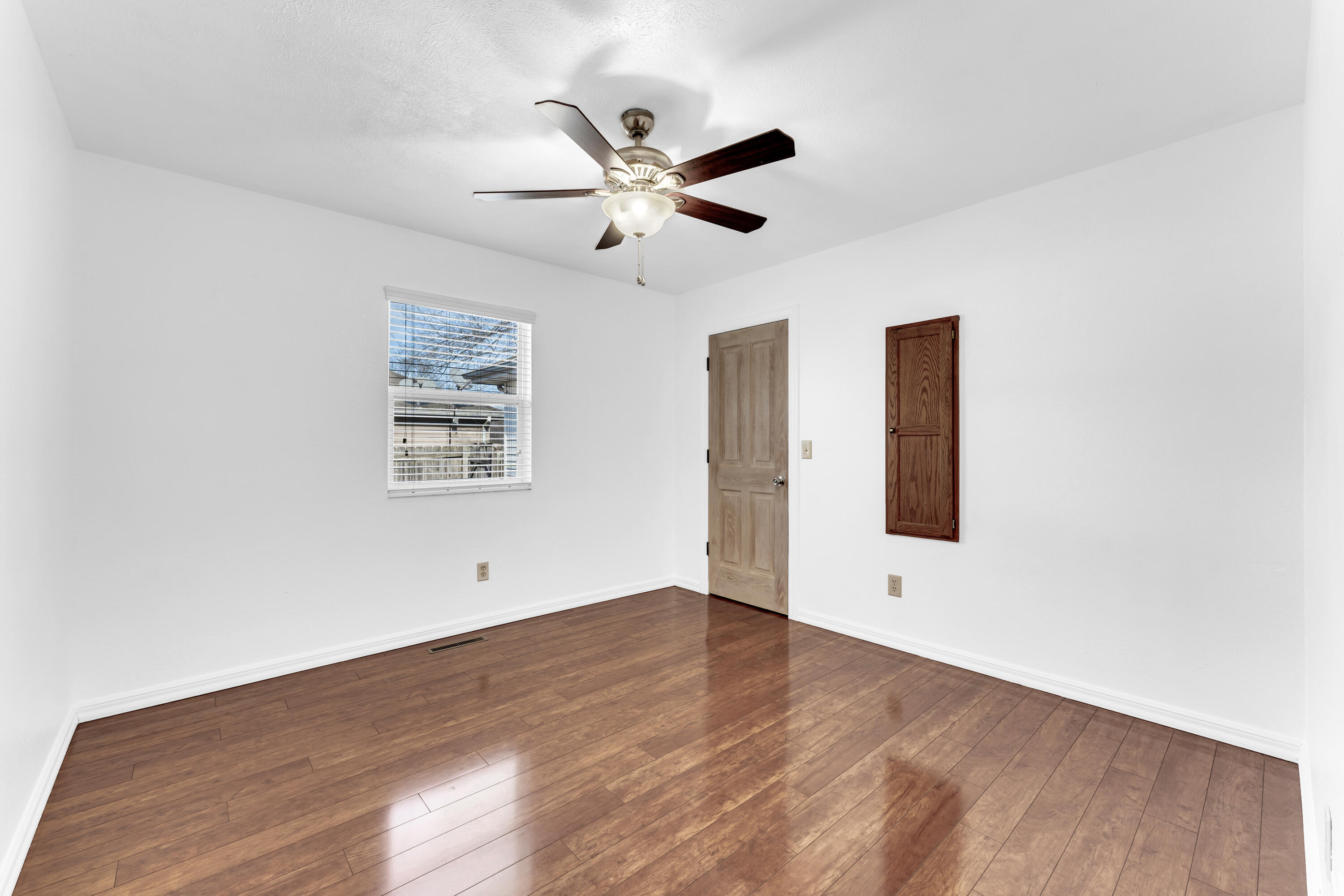 2749 N Washington Avenue