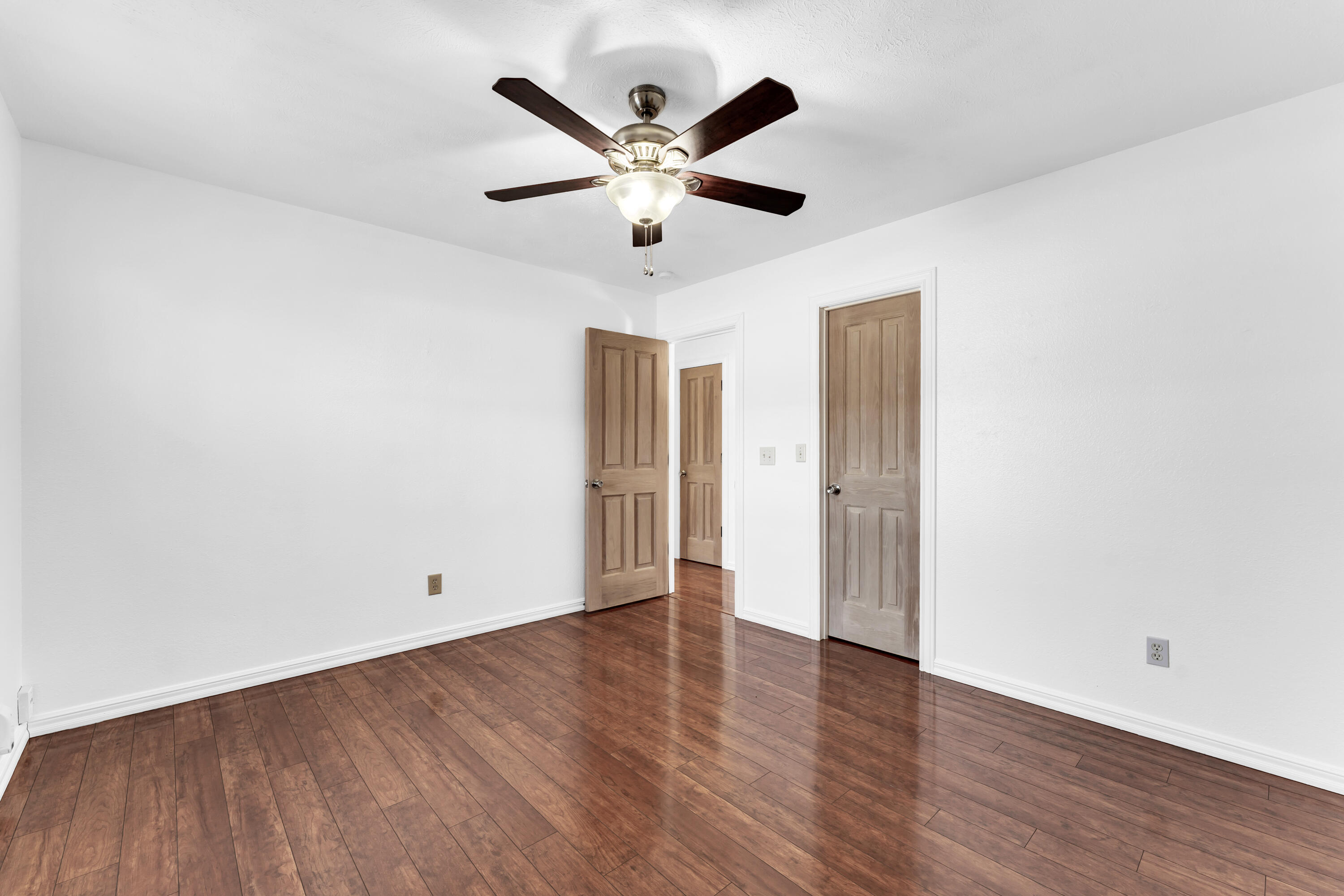 2749 N Washington Avenue