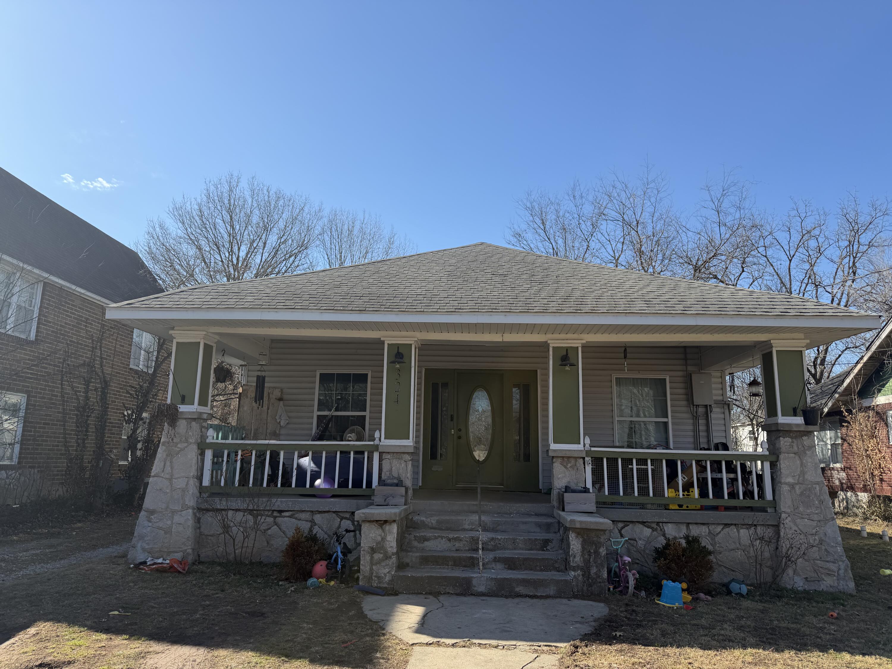 324 Saint Johns Street