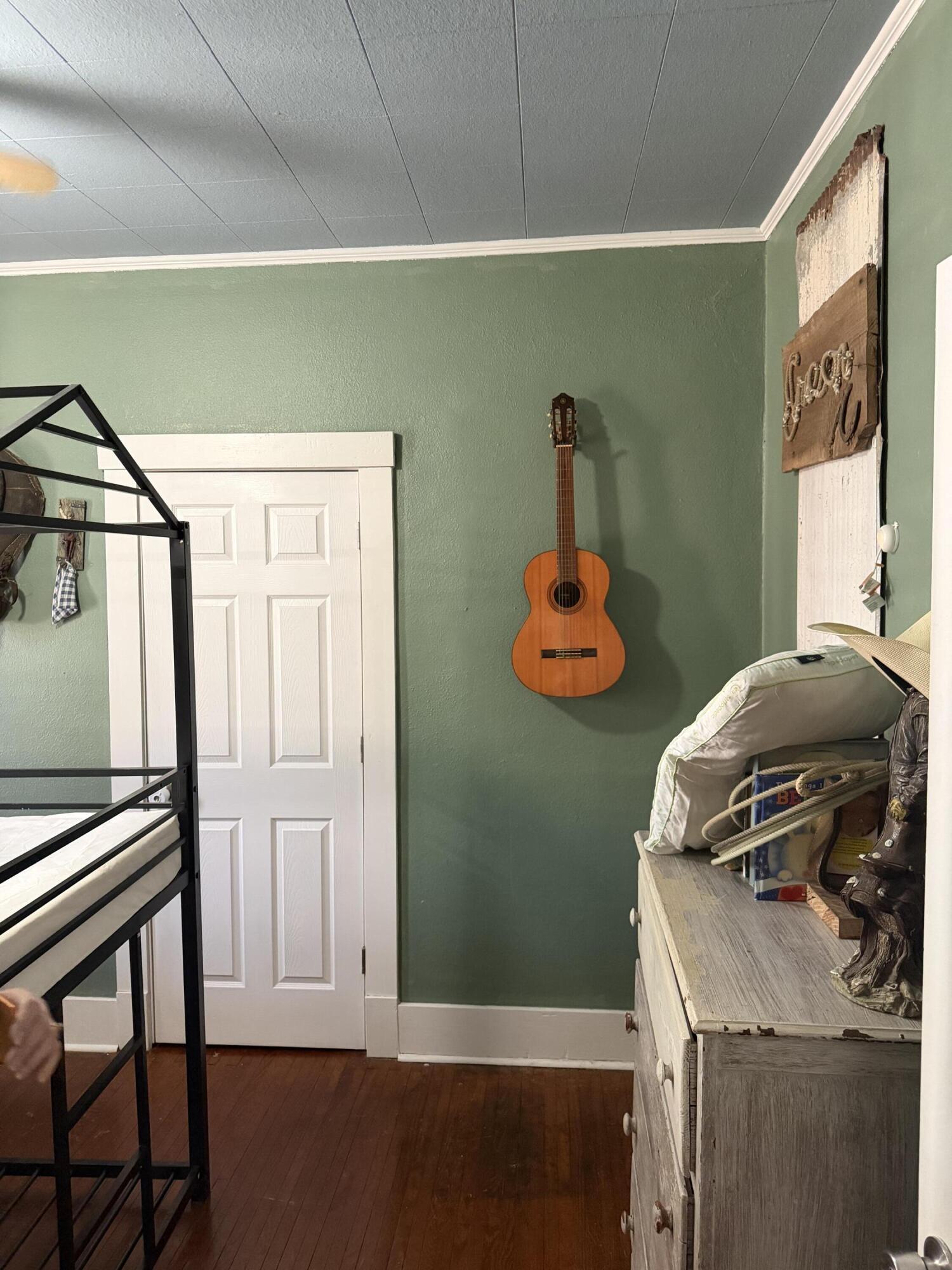 324 Saint Johns Street