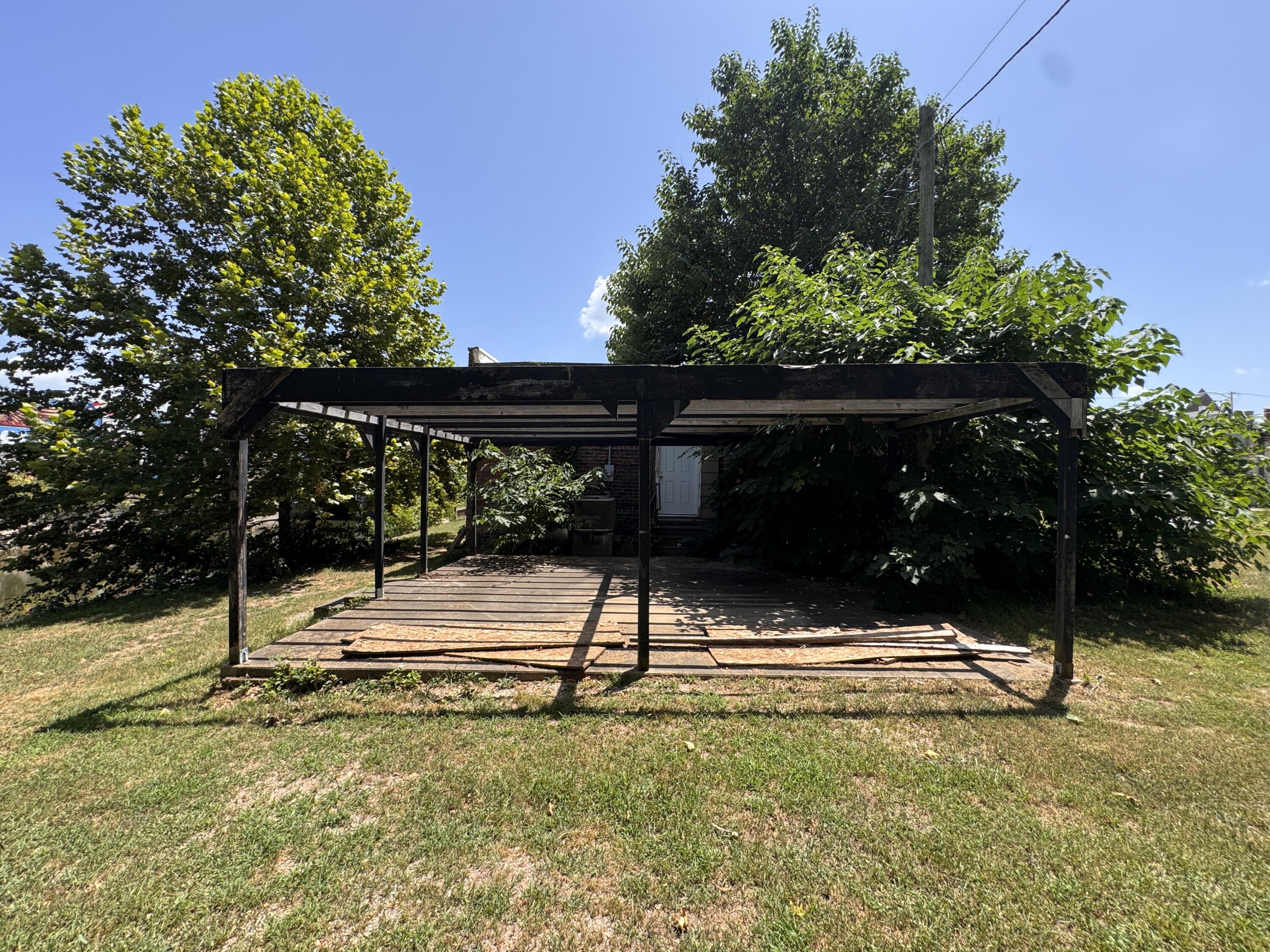 1204 Cherokee Avenue