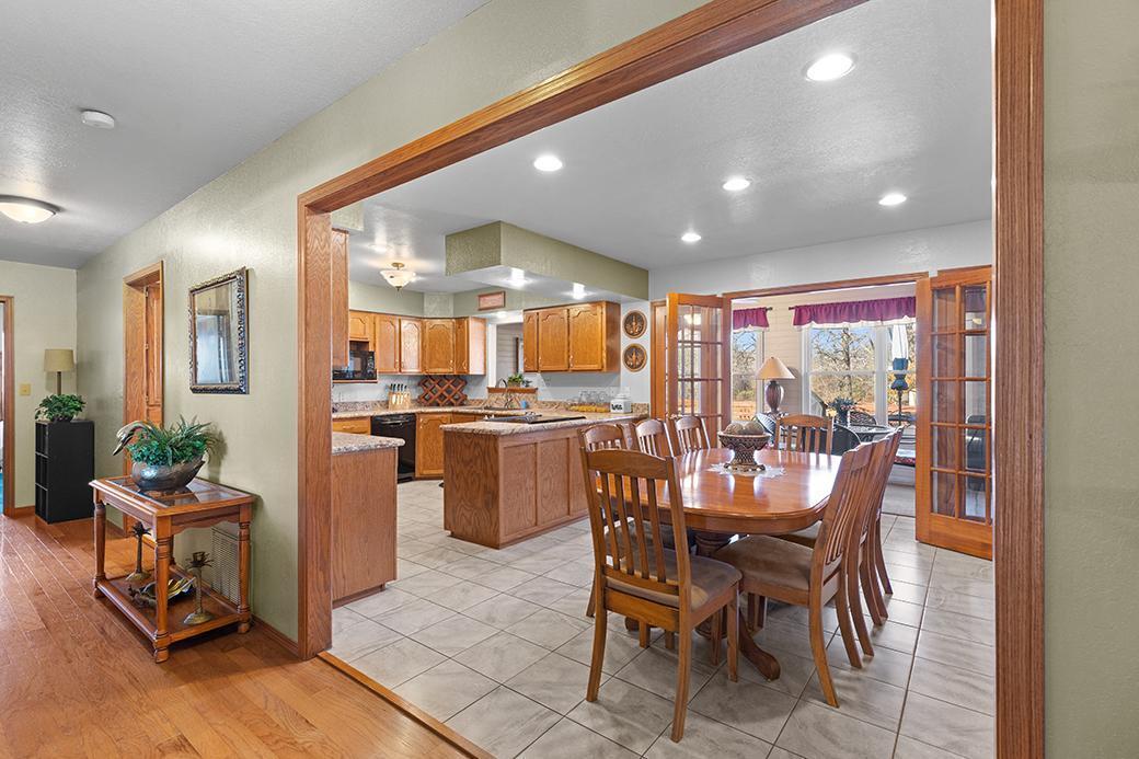 3711 Silver Creek Road