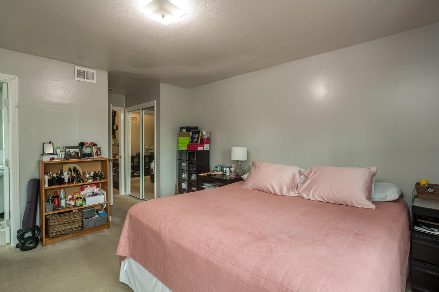 731 Valota RD