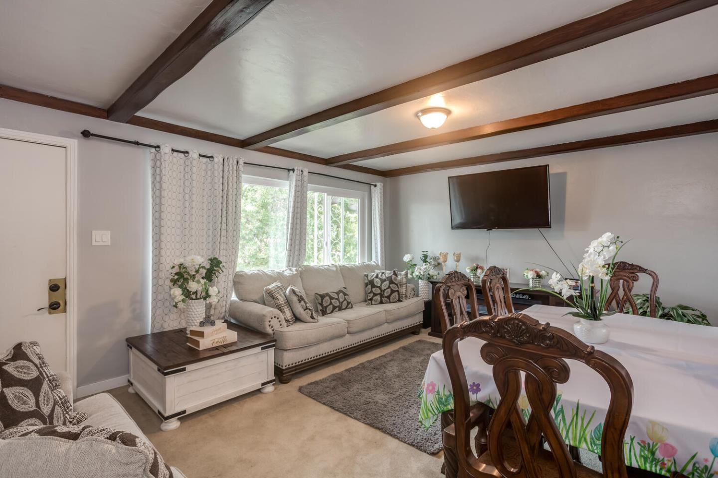 731 Valota RD
