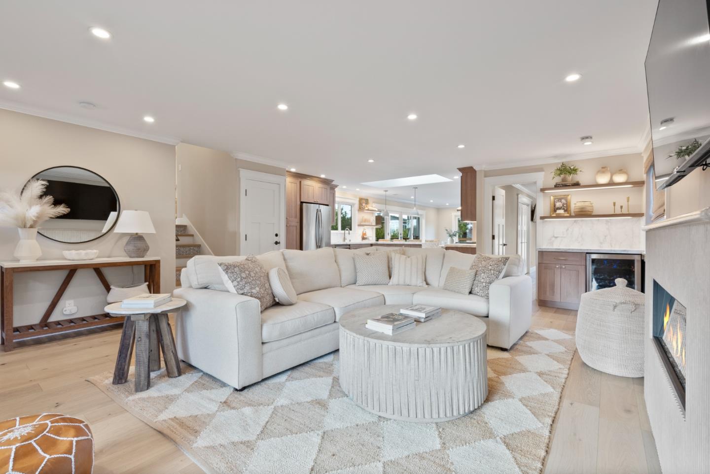 1873 Alameda De Las Pulgas