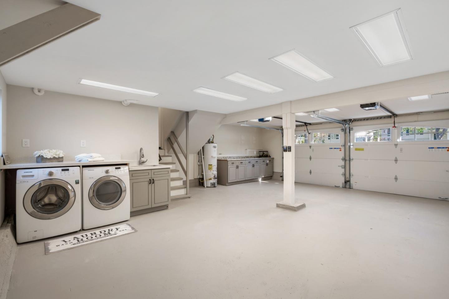 1873 Alameda De Las Pulgas