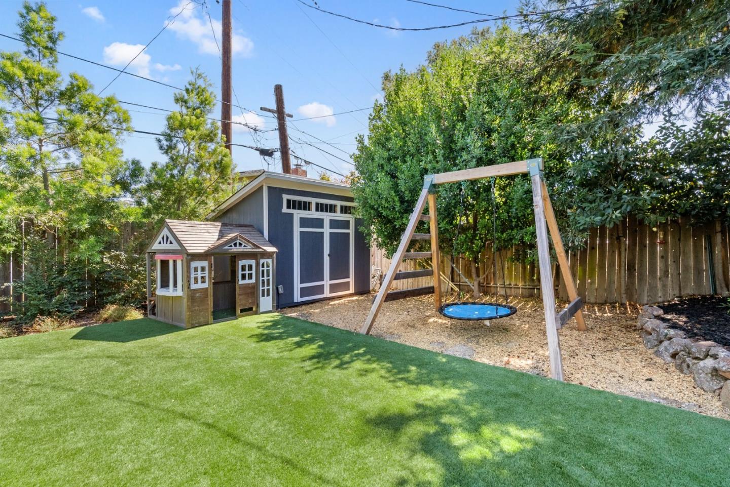 1825 Alameda De Las Pulgas